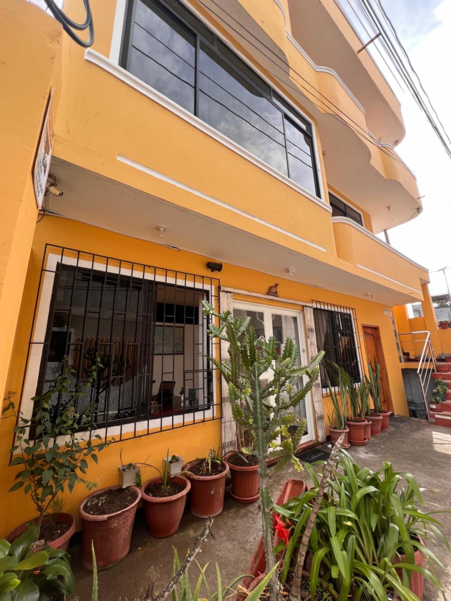 Hostal Casa Cascada Puerto Ayora  Exterior foto